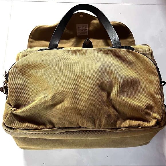 Filson Computer Bag - Picture 5 of 16